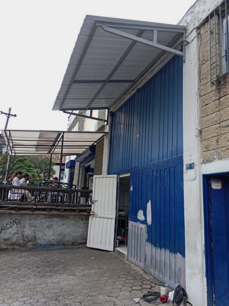 Cerrajería económica Medellín portón